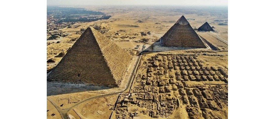 Belle pyramide !!